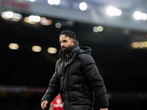 Amorim Balas Rooney Usai Dibilang Naif