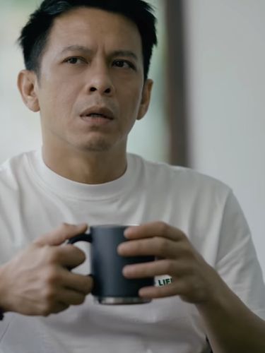Ariel NOAH Santai Kulineran di Madrid hingga Amsterdam