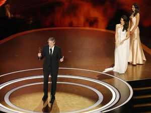 Video Film Im Still Here Cerita Era Diktator Brasil Raih Piala Oscar 2025 Video Film Im Still Here Cerita Era Diktator Brasil Raih Piala Oscar 2025