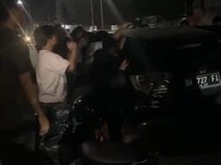 Heboh Warga di Bone Gerebek Pasangan Diduga Mesum di Mobil, Begini Faktanya