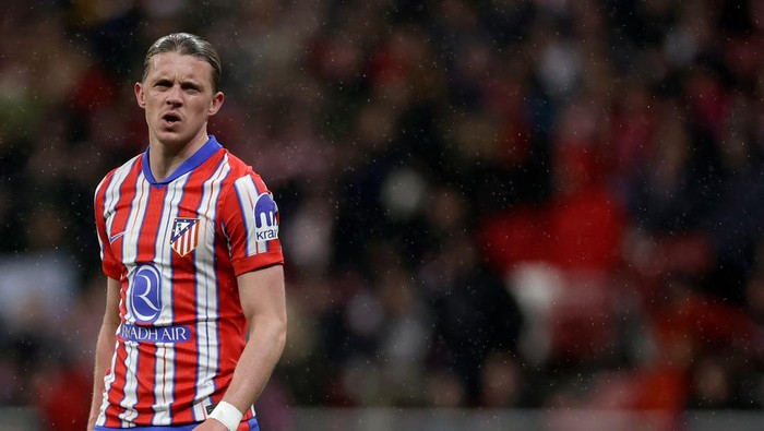 MADRID, SPAIN - MARCH 1: Conor Gallagher of Atletico Madrid during the LaLiga EA Sports match between Atletico Madrid v Athletic de Bilbao at the Estadio Civitas Metropolitano on March 1, 2025 in Madrid Spain (Photo by M. Gracia Jimenez/Soccrates/Getty Images)