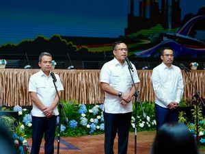 Bos Pertamina Minta Maaf soal Kasus Tata Kelola Minyak, Jamin Kualitas BBM Bos Pertamina Minta Maaf soal Kasus Tata Kelola Minyak, Jamin Kualitas BBM