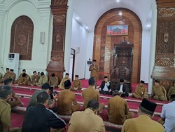 Gubernur Andra Soni Ajak ASN Banten Bersumpah Tak Korupsi