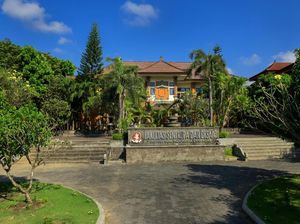 Rektor Bersyukur Atas Perubahan Nama ISI Denpasar Jadi ISI Bali Rektor Bersyukur Atas Perubahan Nama ISI Denpasar Jadi ISI Bali