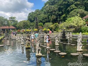 Guide Keluhkan Tiket Masuk Taman Tirta Gangga Naik Lagi Guide Keluhkan Tiket Masuk Taman Tirta Gangga Naik Lagi