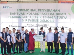 Dukung Pendidikan, Pegadaian Pasang PLTS dan Sistem RO di Pesantren