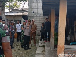 Warga Korban Banjir Bengawan Solo Curhat ke Kapolres Bojonegoro