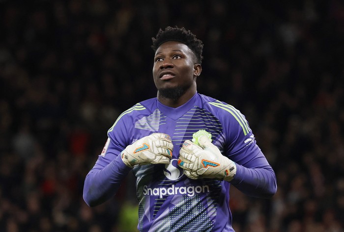 Soccer Football - FA Cup - Fifth Round - Manchester United v Fulham - Old Trafford, Manchester, Britain - March 2, 2025 Manchester Uniteds Andre Onana reacts during the penalty-shootout Action Images via Reuters/Jason Cairnduff