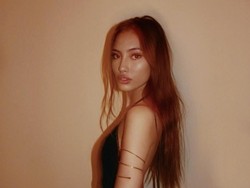 Sorenza Nuryanti Rilis Kissing Ghosts Goodnight (Acoustic), Bikin Susah Move On