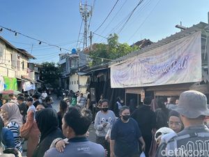 Berburu Takjil di Festival Kuliner Kampung Sunda Denpasar, Ada Cuanki-Oncom Berburu Takjil di Festival Kuliner Kampung Sunda Denpasar, Ada Cuanki-Oncom