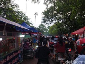 Surganya Takjil dan Ajang Cari Cuan di Kota Cirebon Surganya Takjil dan Ajang Cari Cuan di Kota Cirebon