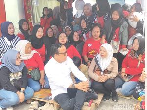 Wamenaker Dengar Keluhan Karyawan Pabrik Bulu Mata di Garut: Status Digantung Wamenaker Dengar Keluhan Karyawan Pabrik Bulu Mata di Garut: Status Digantung