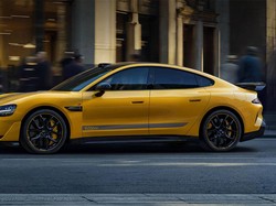 Detik-detik Mobil Listrik Xiaomi Terbakar karena Kecelakaan Detik-detik Mobil Listrik Xiaomi Terbakar karena Kecelakaan