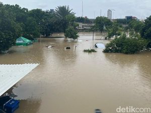 Duka Jabar Diterjang Bencana di Awal Bulan Puasa Duka Jabar Diterjang Bencana di Awal Bulan Puasa