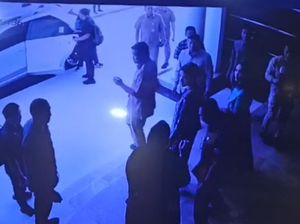 Menerka Alasan Bobby Nasution Tinggalkan Lokasi Acara Pisah Sambut Walkot Medan Menerka Alasan Bobby Nasution Tinggalkan Lokasi Acara Pisah Sambut Walkot Medan