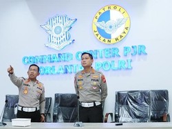 Pastikan Kesiapan Operasi Ketupat 2025, Dirgakkum Korlantas Tinjau Command Center KM 29