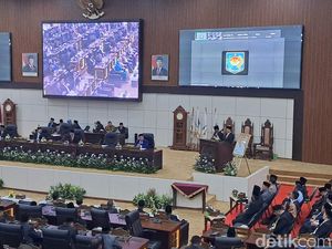Serah Terima Jabatan, Andra Soni Harap Pembangunan di Banten Merata