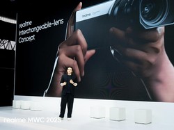 Inovasi Unik Realme di MWC 2025, Smartphone Dipasang Lensa DSLR