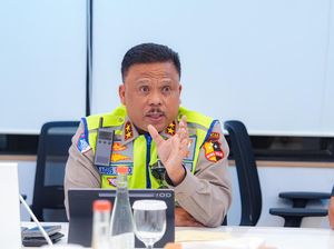 Kakorlantas Ingatkan Jangan Mudik Pakai Travel Gelap: Pilih yang Berizin Resmi Kakorlantas Ingatkan Jangan Mudik Pakai Travel Gelap: Pilih yang Berizin Resmi