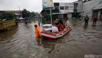 Lalu Lintas Terputus Akibat Banjir di Jurangmangu, Tangsel