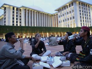 Imbauan Saat Beribadah di Masjid Istiqlal Selama Ramadan 2025 Imbauan Saat Beribadah di Masjid Istiqlal Selama Ramadan 2025