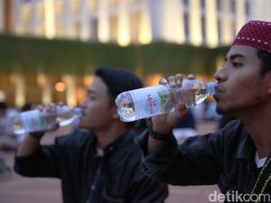 Intip Menu Buka Puasa di Masjid Istiqlal: Ada Daging, Ayam hingga Telur Intip Menu Buka Puasa di Masjid Istiqlal: Ada Daging, Ayam hingga Telur