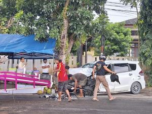 Ertiga VS Truk Adu Banteng di Babel, Ibu Hamil Dilarikan ke Rumah Sakit