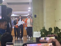 Minta Nikita Mirzani Tak Ditahan, LM Pastikan Ibunya Kooperatif