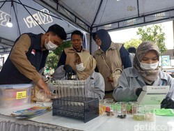 Pasar Takjil di Kota Blitar Disidak, Ada yang Terindikasi Pakai Rhodamin B