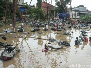 Pertolongan Pertama Motor yang Terendam Banjir, Jangan Sekali-kali Lakukan Ini!