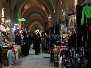 Potret Pasar Kota Tua Aleppo saat Ramadan Potret Pasar Kota Tua Aleppo saat Ramadan
