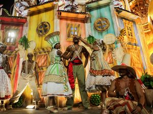 Meriahnya Perayaan Karnaval di Brasil Meriahnya Perayaan Karnaval di Brasil