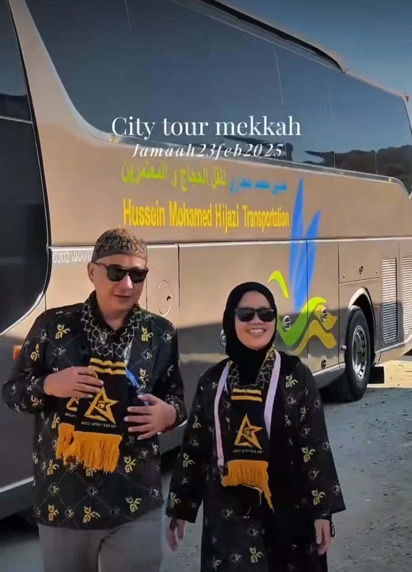 Sus Rini dan Suami Jalani Ibadah Umrah