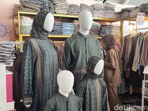 Video: Antrean Pengunjung Mengular di Hari Terakhir GlamLocal 2025 Video: Antrean Pengunjung Mengular di Hari Terakhir GlamLocal 2025
