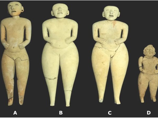 Potret Action Figure Berusia 2.400 Tahun Ditemukan di Atas Piramida El Salvador