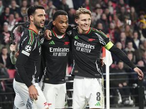 Walcott: Usai Bantai PSV, Nggak Ada yang Mau Ketemu Arsenal Walcott: Usai Bantai PSV, Nggak Ada yang Mau Ketemu Arsenal