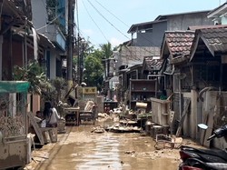 Kisah Warga PGP Bekasi Hadapi Banjir dengan Renovasi Rumah