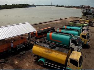 Bongkar Muat CPO di Pelabuhan Jadi Lebih Cepat Pakai Sistem Ini Bongkar Muat CPO di Pelabuhan Jadi Lebih Cepat Pakai Sistem Ini