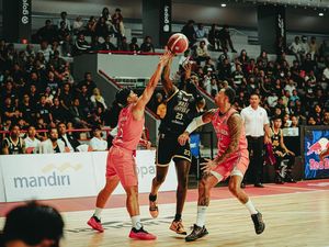 Rekor Buruk Bali United Basketball Berlanjut, Ditaklukkan Pelita Jaya 77-65 Rekor Buruk Bali United Basketball Berlanjut, Ditaklukkan Pelita Jaya 77-65