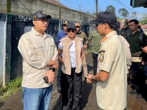 Legislator Gerindra Tinjau Langsung Warga Terdampak Banjir Cisarua Bogor