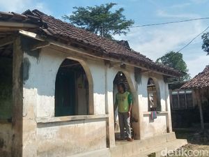 Jejak Masjid Tiban Pulosari Klaten, Konon Tempat Sembunyi Laskar Kiai Mojo Jejak Masjid Tiban Pulosari Klaten, Konon Tempat Sembunyi Laskar Kiai Mojo