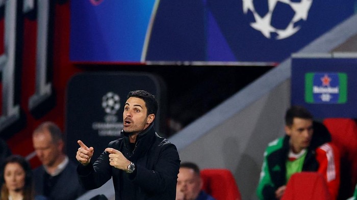 Soccer Football - Champions League - Round of 16 - First Leg - PSV Eindhoven v Arsenal - Philips Stadion, Eindhoven, Netherlands - March 4, 2025  Arsenal manager Mikel Arteta reacts Action Images via Reuters/Matthew Childs