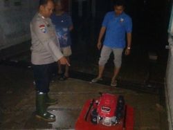 Mesin Pompa Terbakar Saat Sedot Air di Basement RSUD Bekasi