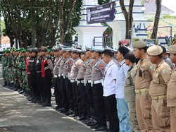 Pengamanan Sertijab Bupati Dan Wakil Bupati Sampang Dipertebal