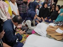 Pramono Melayat Ke Rumah Bocah Korban Tewas Banjir Kebon Baru Jaksel