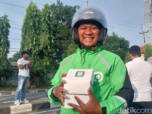 Kebahagiaan Sederhana Aji di Bulan Ramadan Kebahagiaan Sederhana Aji di Bulan Ramadan