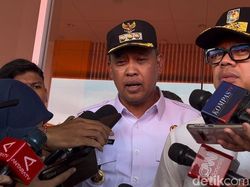 Video: Walkot Bekasi Pastikan Banjir di Mega Mall Bukan Karena Tanggul Jebol