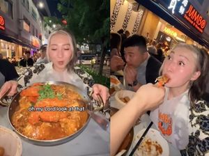 5 Orang Ini Rela Naik Pesawat Demi Beli Makanan di Negara Asalnya 5 Orang Ini Rela Naik Pesawat Demi Beli Makanan di Negara Asalnya