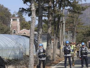 Bom Nyasar Hantam Area Permukiman Saat Latihan Militer di Korsel Bom Nyasar Hantam Area Permukiman Saat Latihan Militer di Korsel