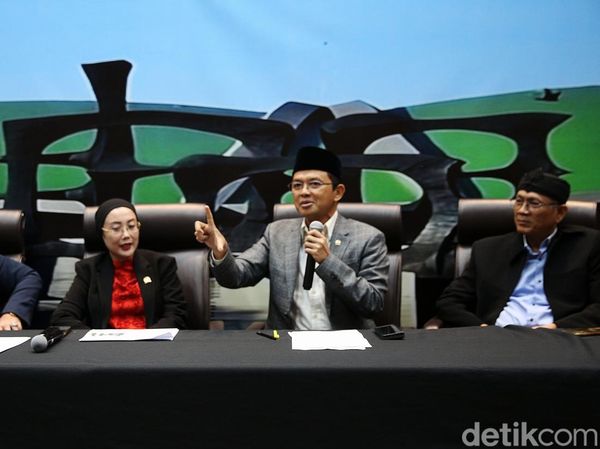 DPR Gelar Diskusi Dialektika Demokrasi